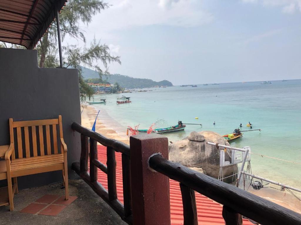 Pond'S Hostel Ko Tao Luaran gambar