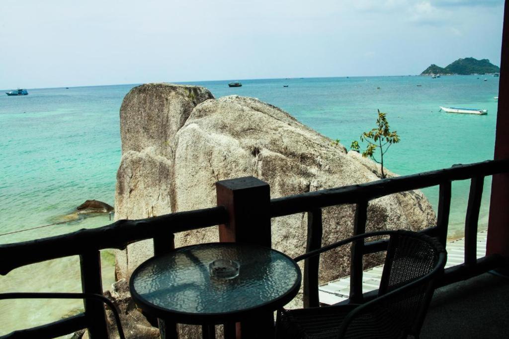 Pond'S Hostel Ko Tao Luaran gambar